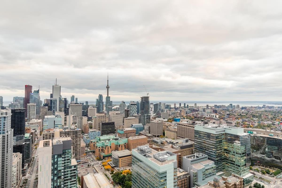 Great View High Rise In Central トロント エクステリア 写真
