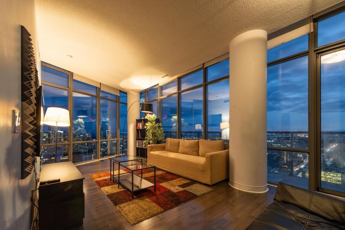 Great View High Rise In Central トロント エクステリア 写真